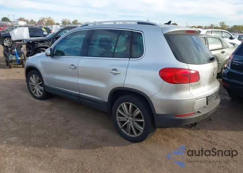 2013 Volkswagen Tiguan Se из США, поврежденный, VIN WVGBV7AX7DW517664